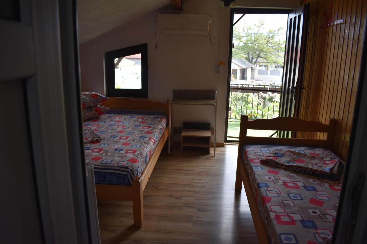 Vila Maricris Tuzla Buitenkant foto