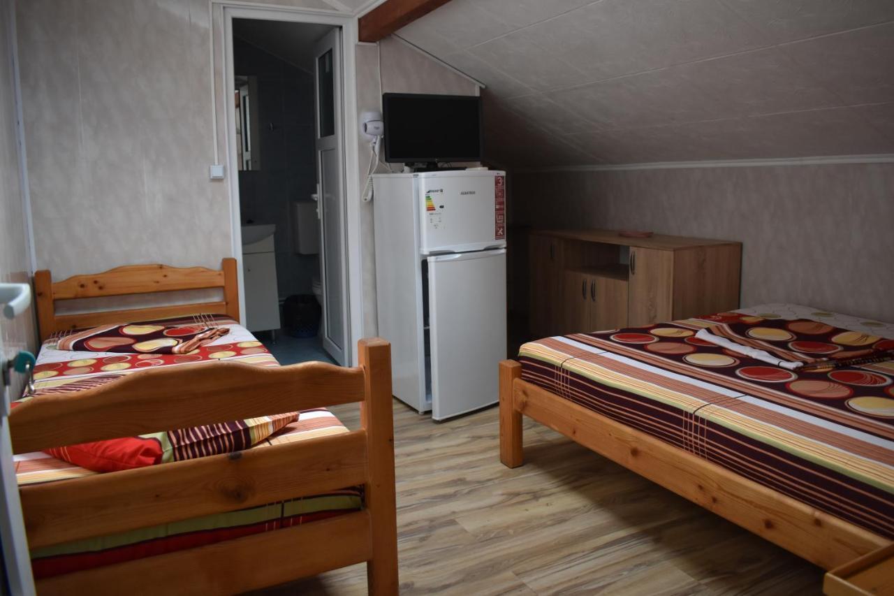 Vila Maricris Tuzla Buitenkant foto