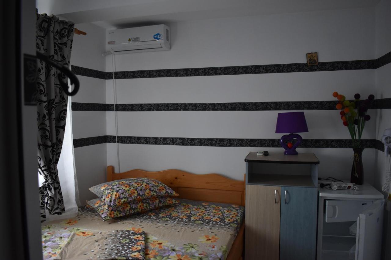 Vila Maricris Tuzla Buitenkant foto